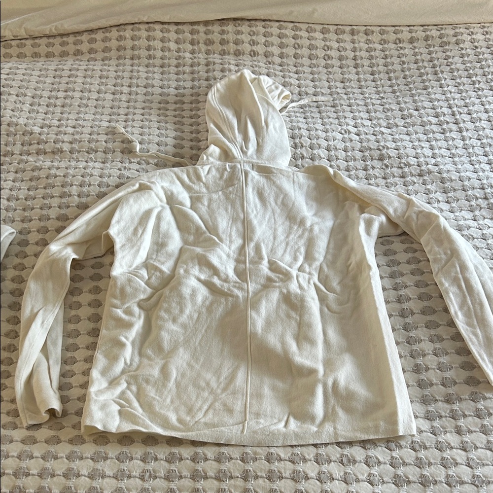 Banana Republic Cream Track Suit - Picture 5 of 10